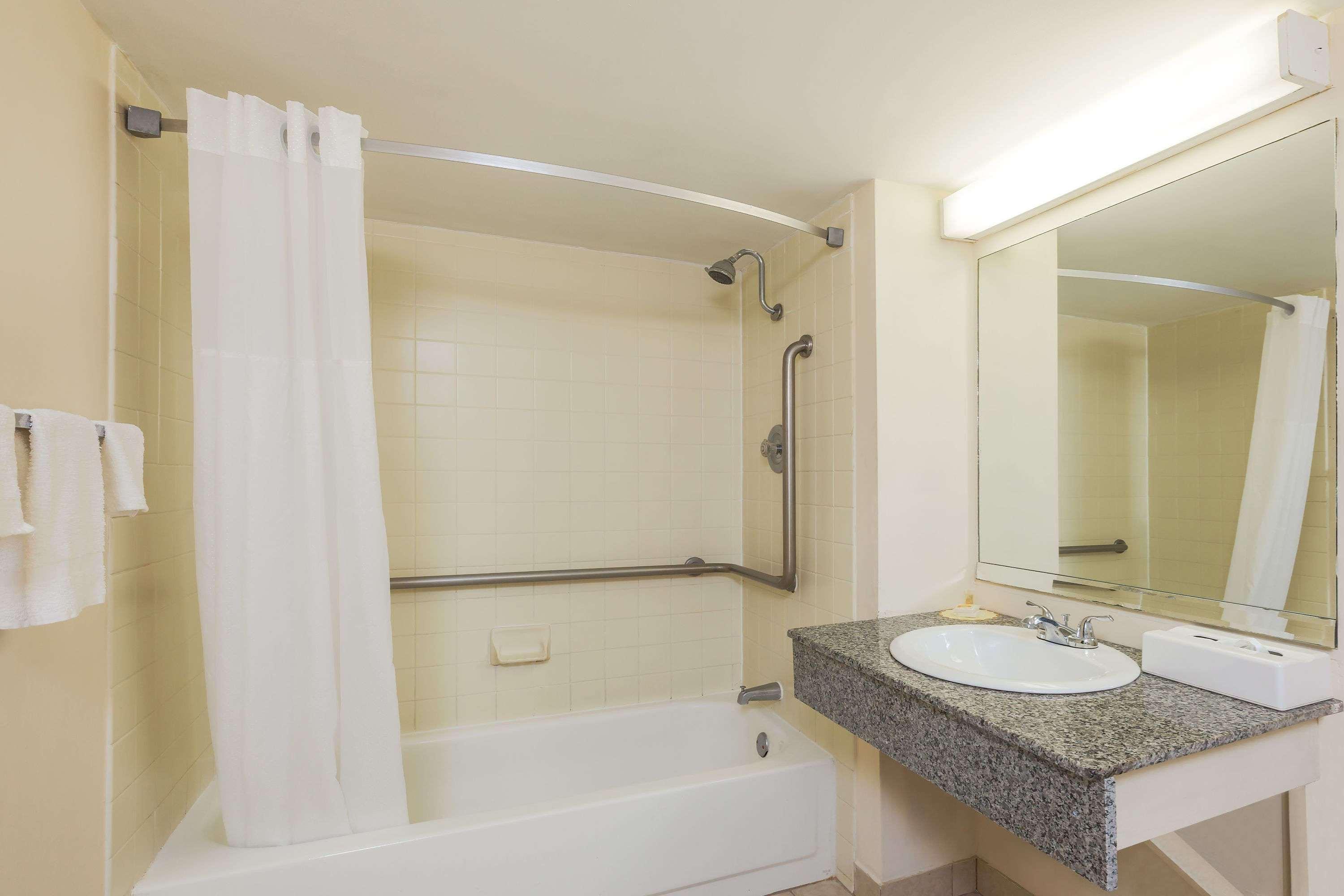 Days Inn Lafayette/University Eksteriør billede